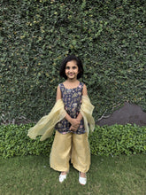 Amara Palazzo Set